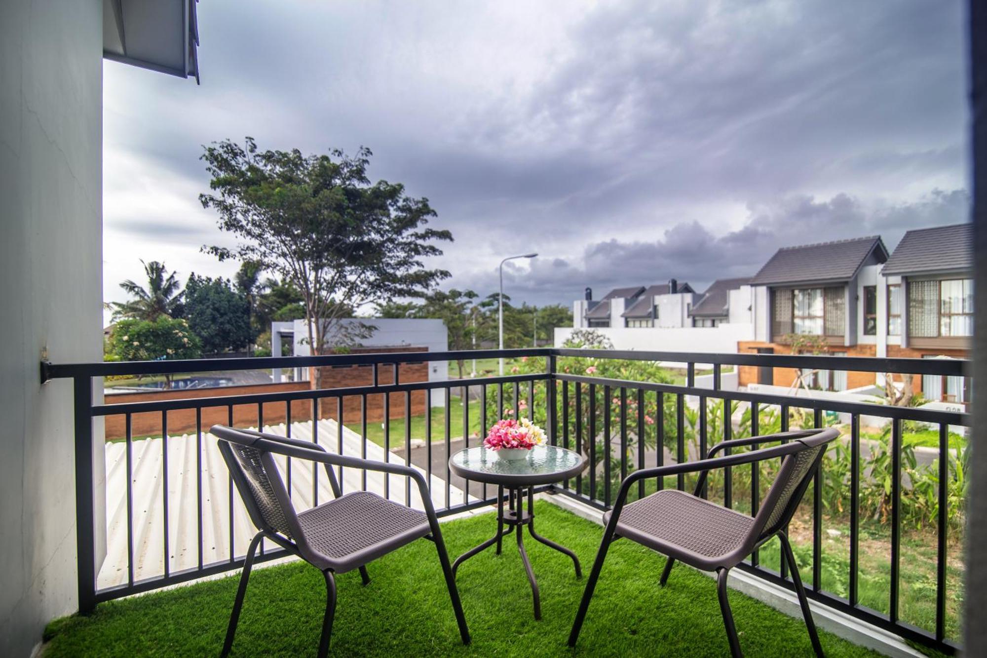 Celia'S Villa ตาบานัน ภายนอก รูปภาพ